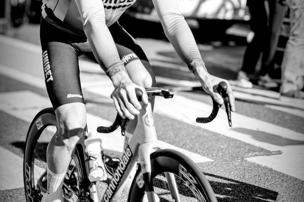 Cyclists competing in a road race, showing the competitive nature of Tour de France jersey classifications